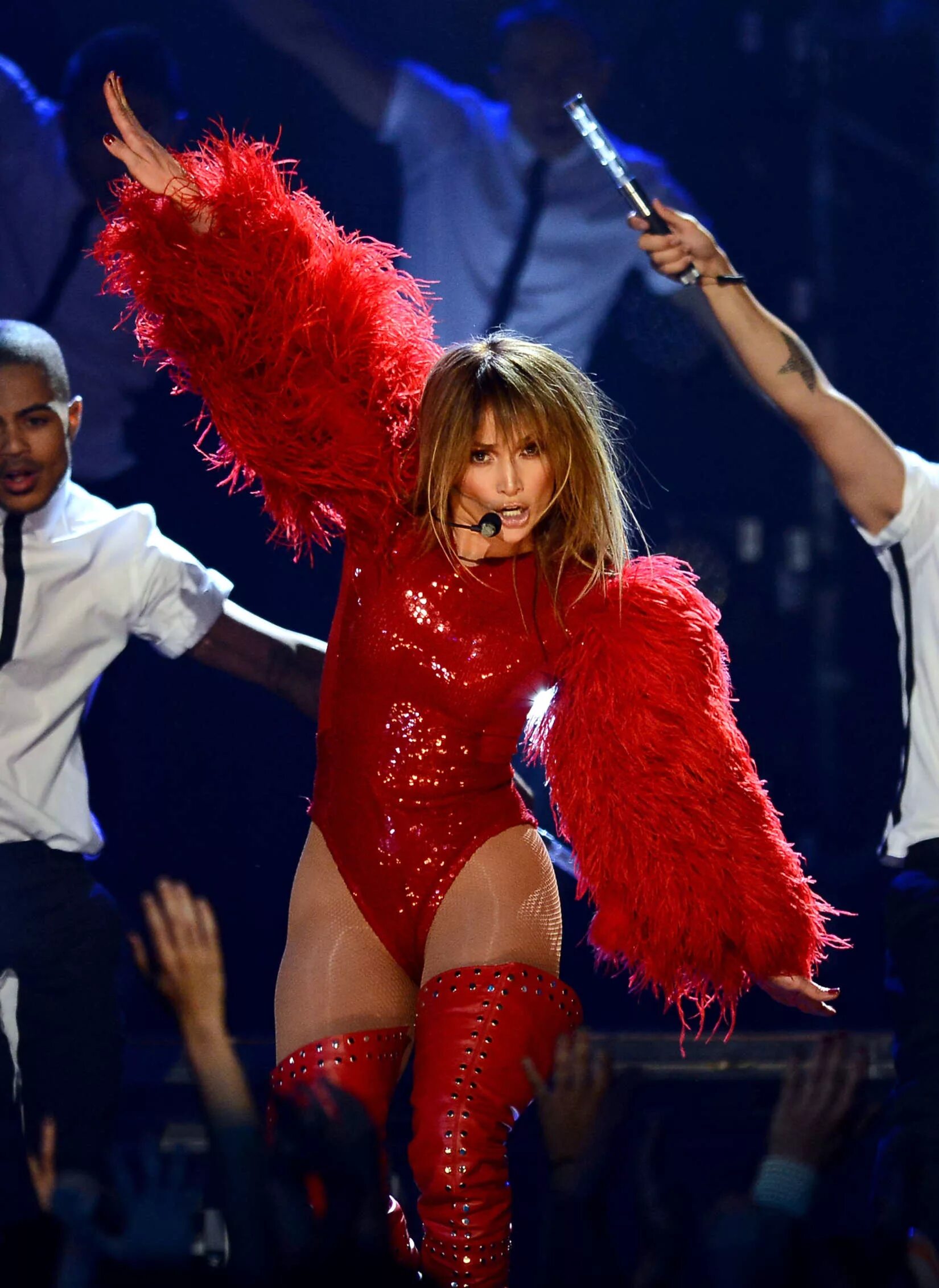 Лопес на сцене. Jennifer lopez на сцене. дженнифер лопез на сцене. концертные наряды дженнифер лопес. концертные костюмы дженнифер лопес.