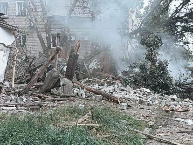 Крытый рынок. Когда прекратятся обстрелы донецка. Обстрел донецка сегодня видео. Стыла днр. Обстрел школы в донецке 2014.