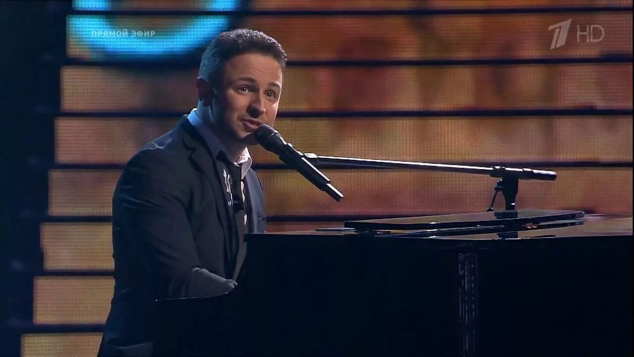 Голос 5 агутин. Голос 5 наставники. Брендон стоун певец. Соня берия. Александр панайотов.