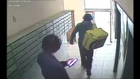Блогерша фрося видео подъезд