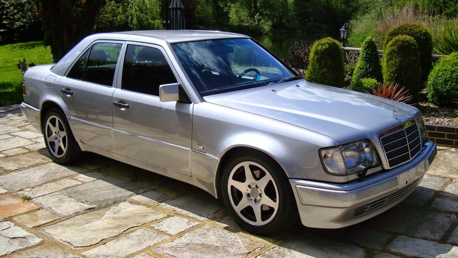 Mercedes-Benz w124. Mercedes Benz w124 e500. Mercedes w124 e220. Mercedes w124 e500.