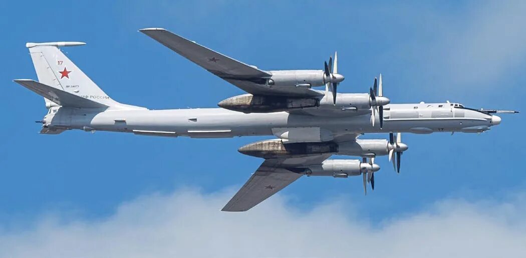 Ту 142мр фото. Ту-142мр орёл. Самолёт ту-142 противолодочный дальний. Ту-142м3. Ту-142мр ретранслятор.