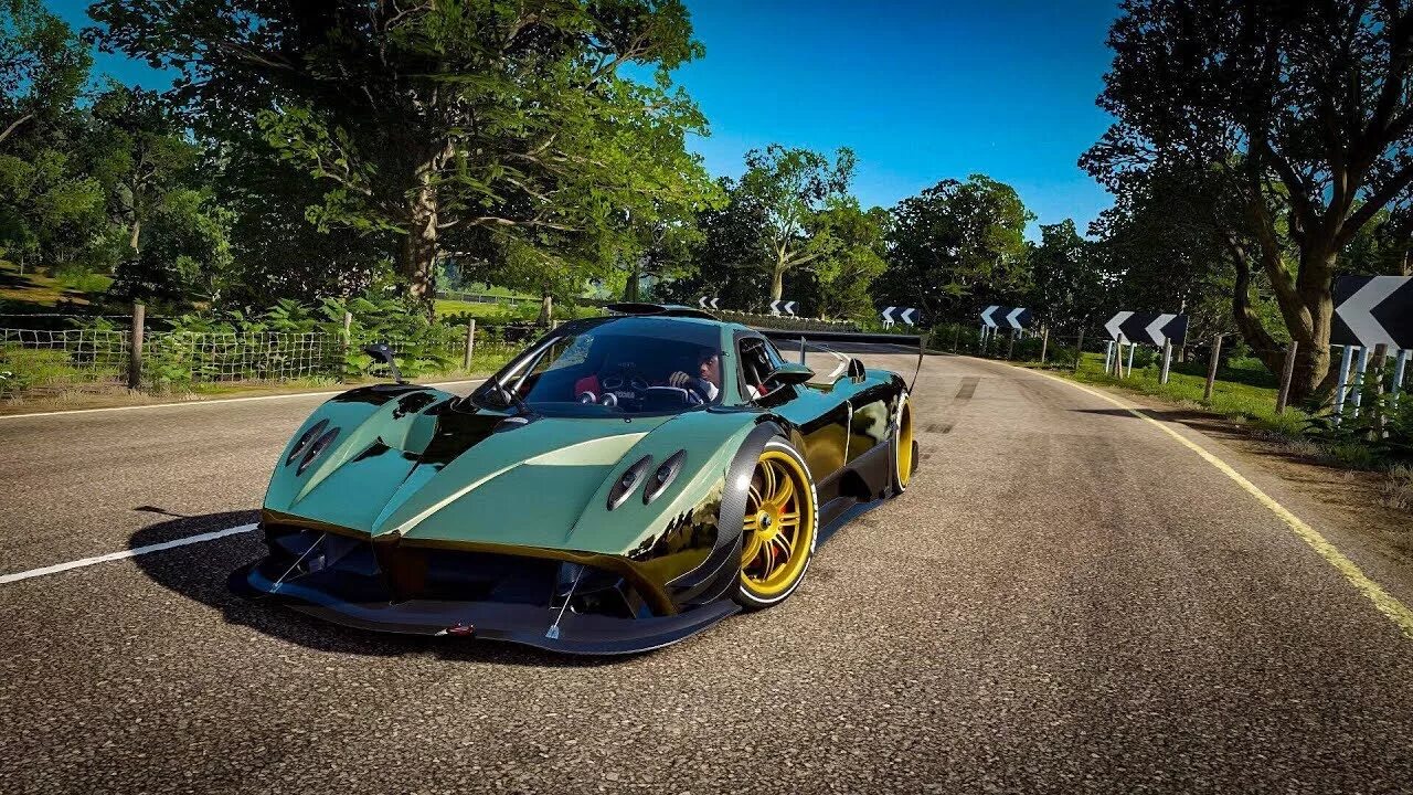 Suzuki Forza Horizon 4. Zonda r Forza Edition. Zonda r Forza Horizon 4. Forza Horizon 4 Race. Гонка horizon 4