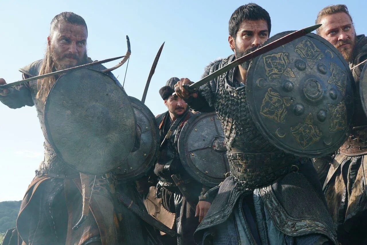 Осман 64 русском. Эртугрул в основание осман. Осман 64 русском. Сериал основание осман 2019. Фильм осман фото.