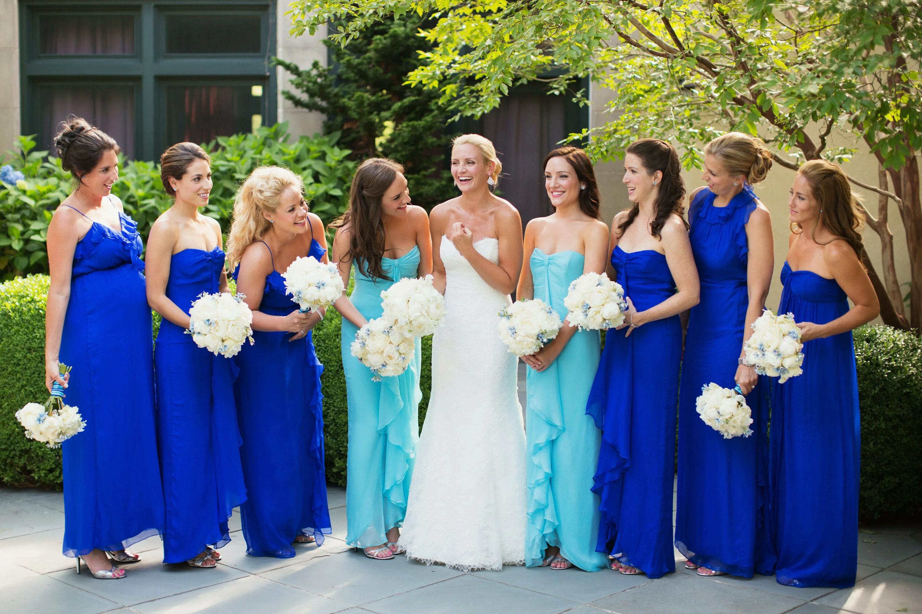 изумрудные платья подружек невесты. Cbybtе платья подружек невесты. синее платье подружки невесты. синее платье подружки невесты. мы с подружкой (синяя).