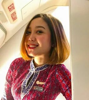 Pramugari cantik