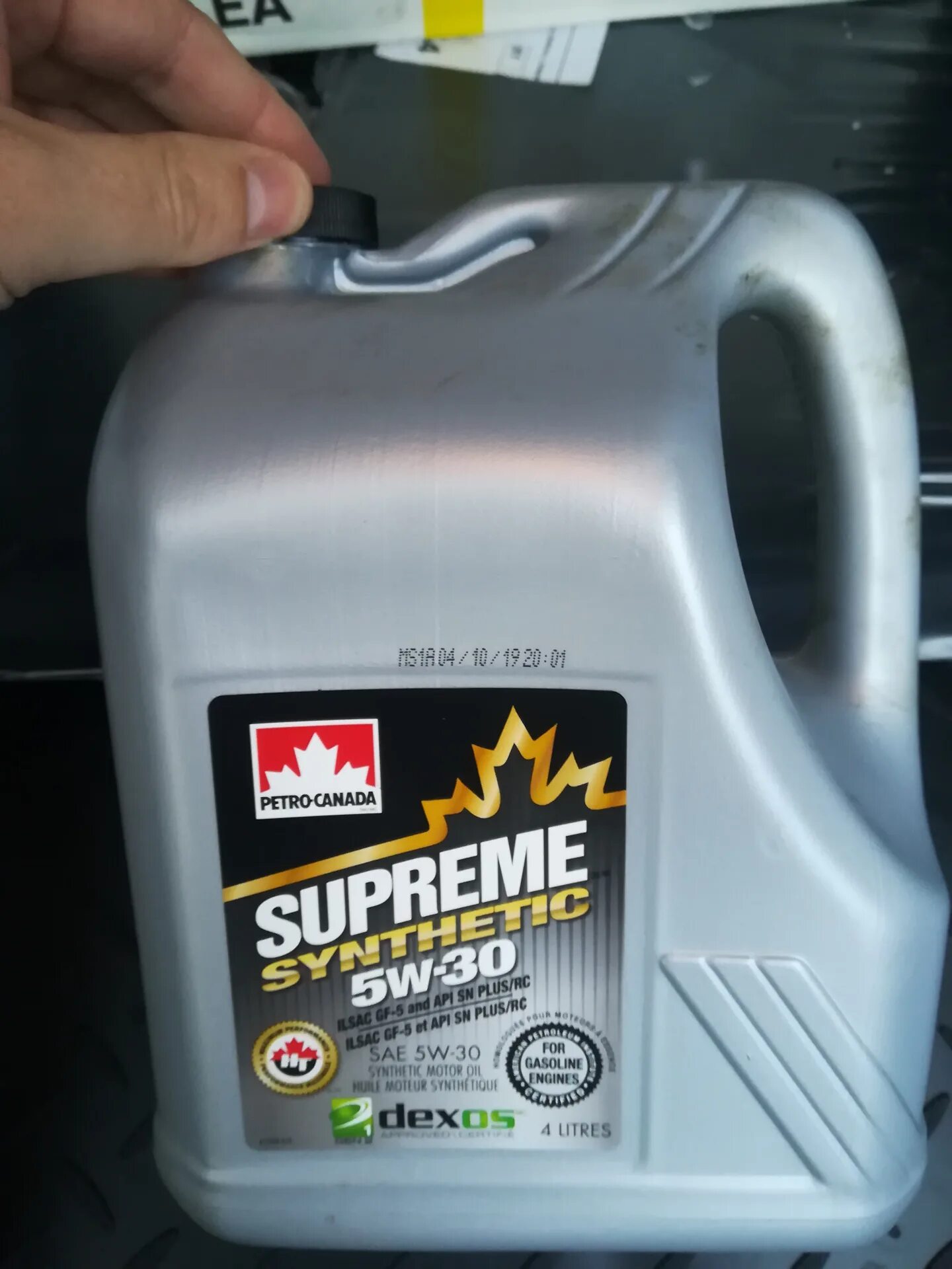 5 30 ойл клуб. Petro Canada Supreme Synthetic 5w-30. Петроканада 5в30 Суприм синтетик. Supreme Synthetic 5w-30. Масло в АКПП BMW x5 Petro Canada.