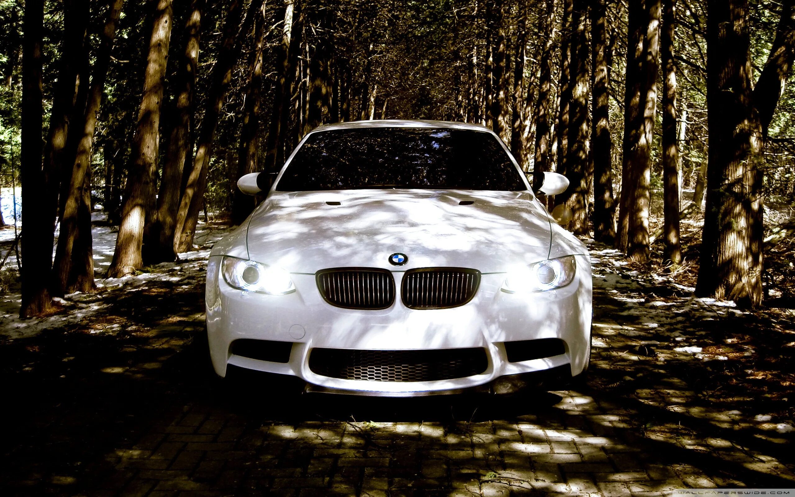 Фото на заставку телефона машины. BMW m3 белая. BMW m5 sekilleri. BMW e60 Coupe. БМВ е34.