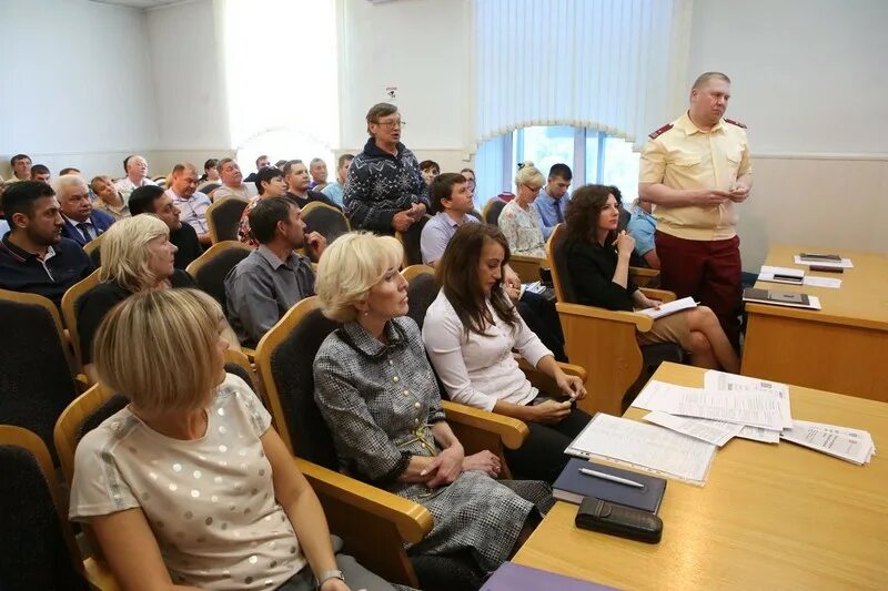 Управление образования кемерово. Кемеровские сайты новостей. Кемеровские сайты новостей. Сумин таможня. Кемеровские сайты новостей.