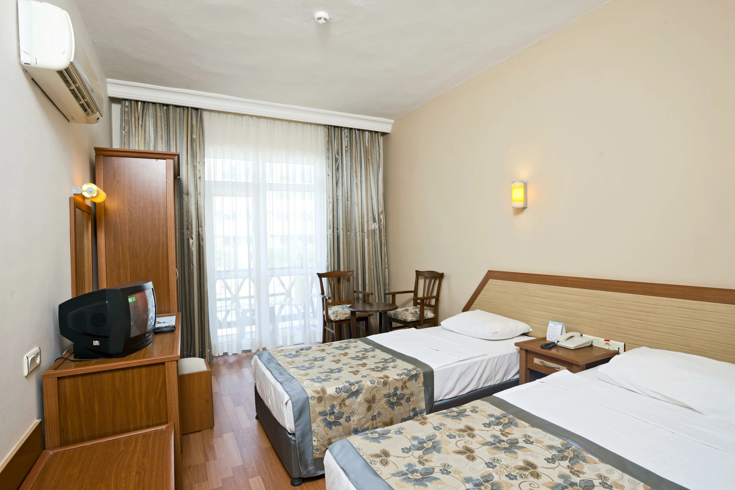 Titan Garden Club 4*. Hotel Titan Garden Ultra all inclusive. Club Titan 4 Турция Алания. Club Titan 4* пляж. Отель титан турция аланья