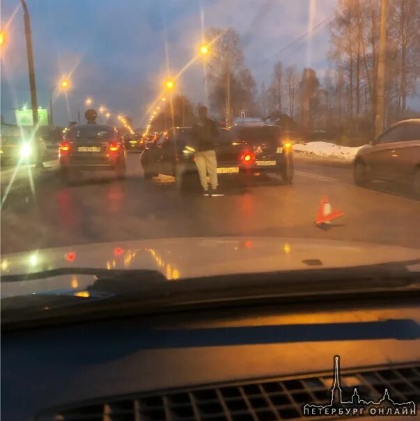 Пробка на выборгском шоссе сейчас. Дтп в парголово на выборгском шоссе. дтп в парголово сегодня на выборгском шоссе. дтп на выборгском шоссе вчера. авария в парголово сейчас.