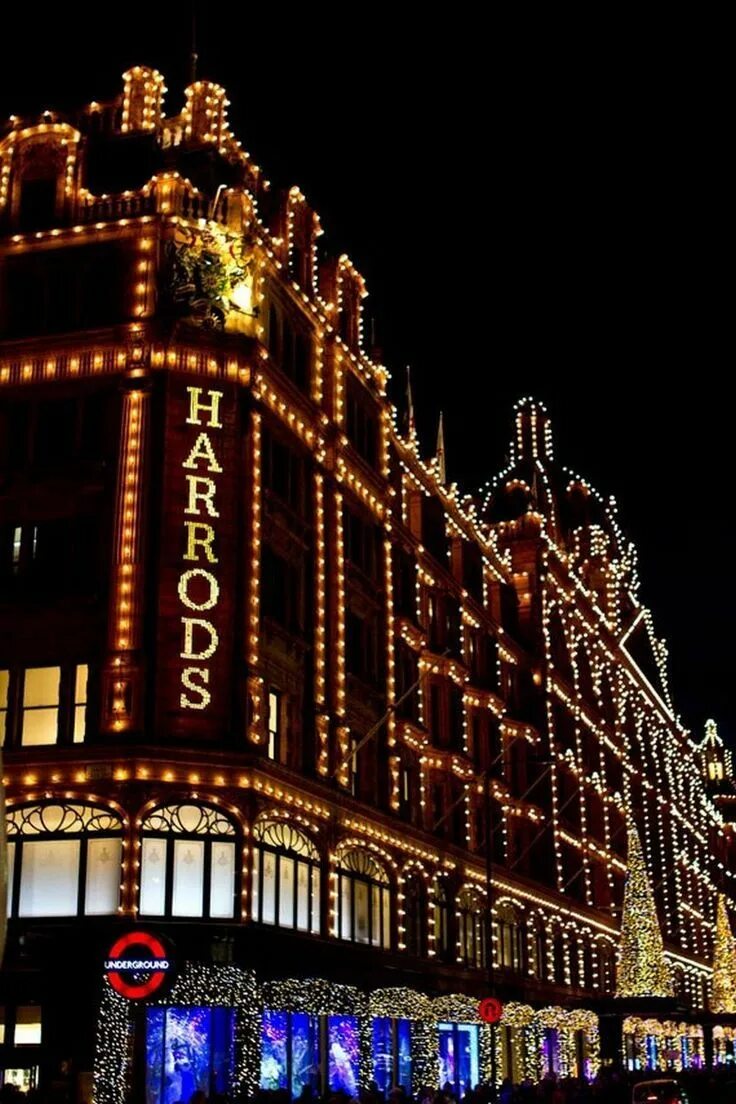 Универмаг в лондоне. Harrods в лондоне. универмаг хэрродс. лондонский универмаг хэрродс. универмаг harrods в лондоне.