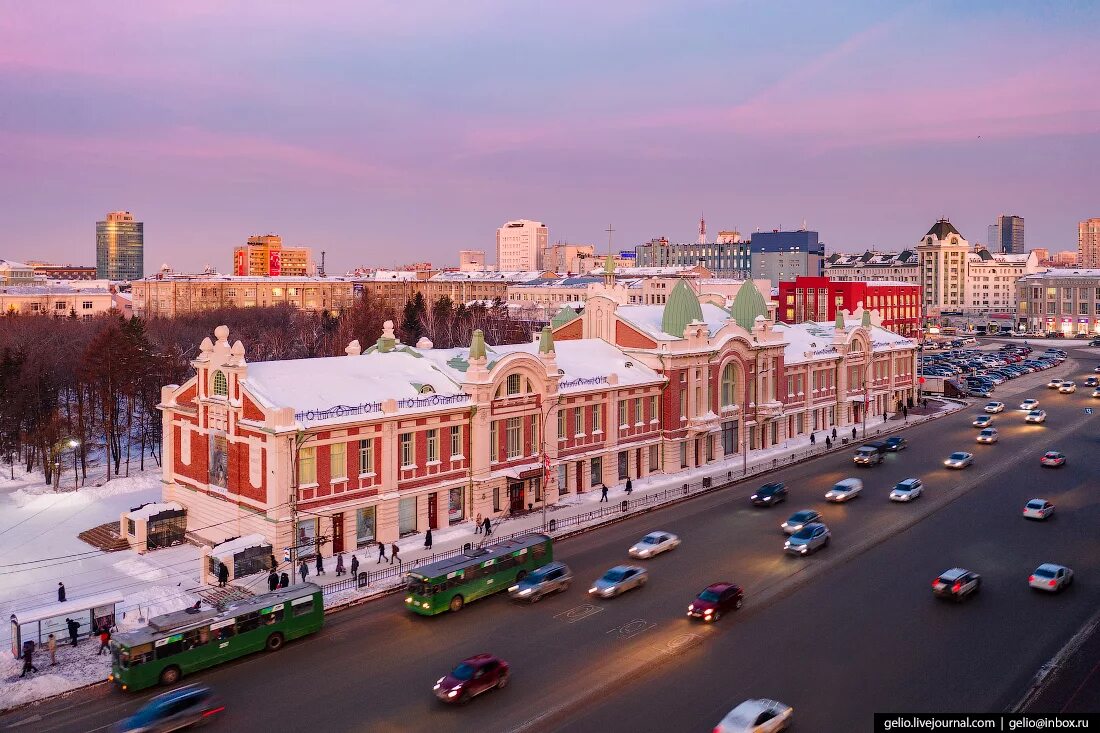 зимний новосибирск 2020. александровский сад новосибирск. ночной новосибирск проспект димитрова. сибирь улицы города. новосибирск город 2020.