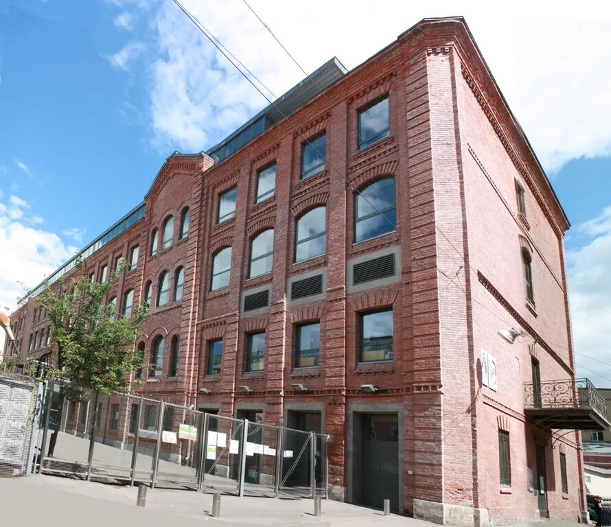 Лицей александра дюма милютинский переулок. Лицей имени александра дюма в москве. Французский лицей в москве. Французский лицей милютинский переулок. Французский лицей милютинский переулок.