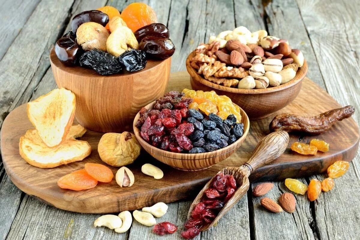 Миндаль арахис кешью фундук. Грецкий орех для потенции. Арахис в скорлупе. Ассорти из орехов. Королевский орех макадамия.