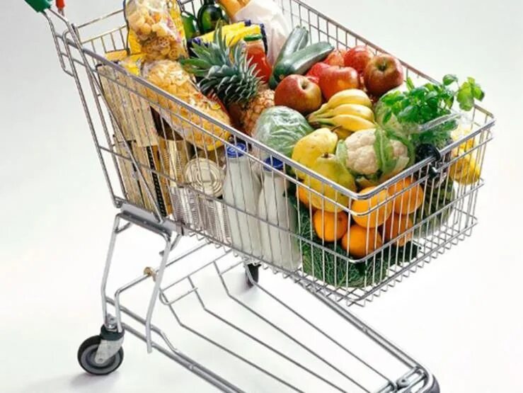 Тележка с товарами. В корзине 9 товаров. Корзина продуктов. Продуктовая корзина. Тележка для супермаркета.