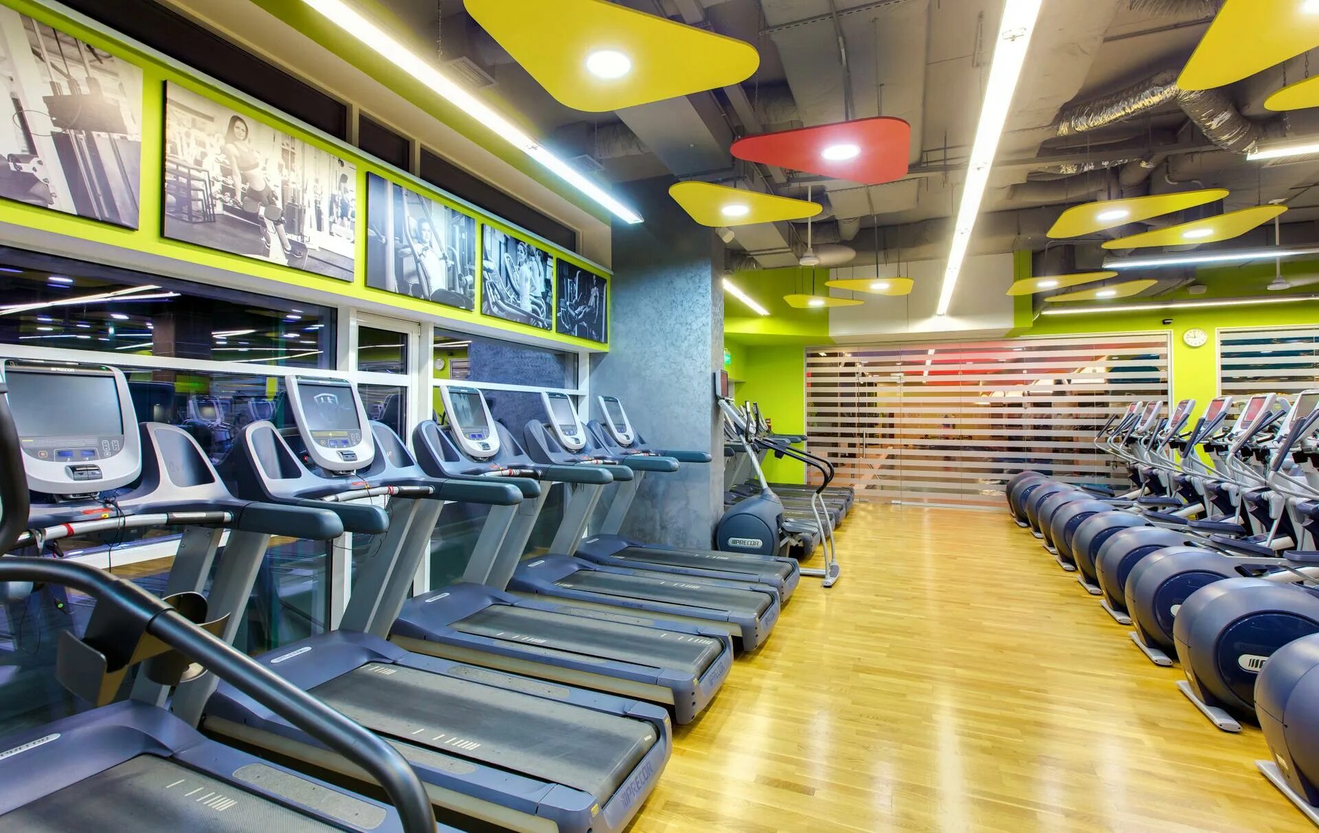 Зорге фитнес уфа. Рихарда зорге 75 уфа. Фитнес клуб зорге 75. Zorge fitness ул рихарда зорге 75. Зорге фитнес бассейн.