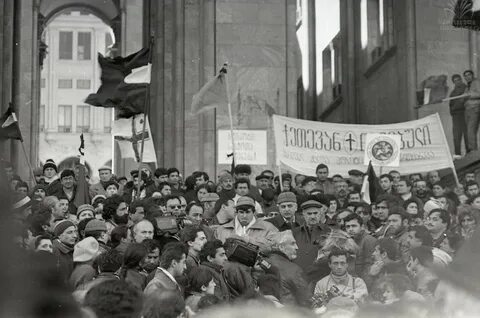 Март 1990 года