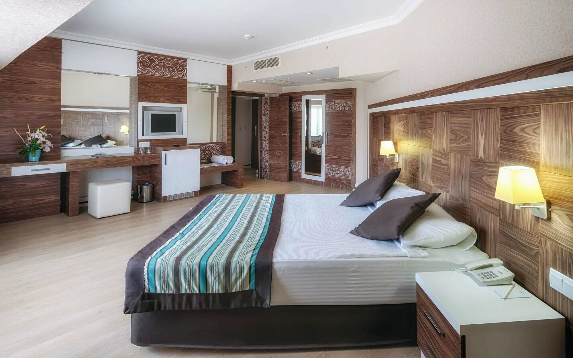 Palmet resort kiris hotel 4. Кемер турция отель palmet resort. Jura hotels kemer resort 4 кемер. Palmet resort kiris 4. Palmet resort kiris hotel 4.
