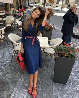 Как одеваться в кафе женщине