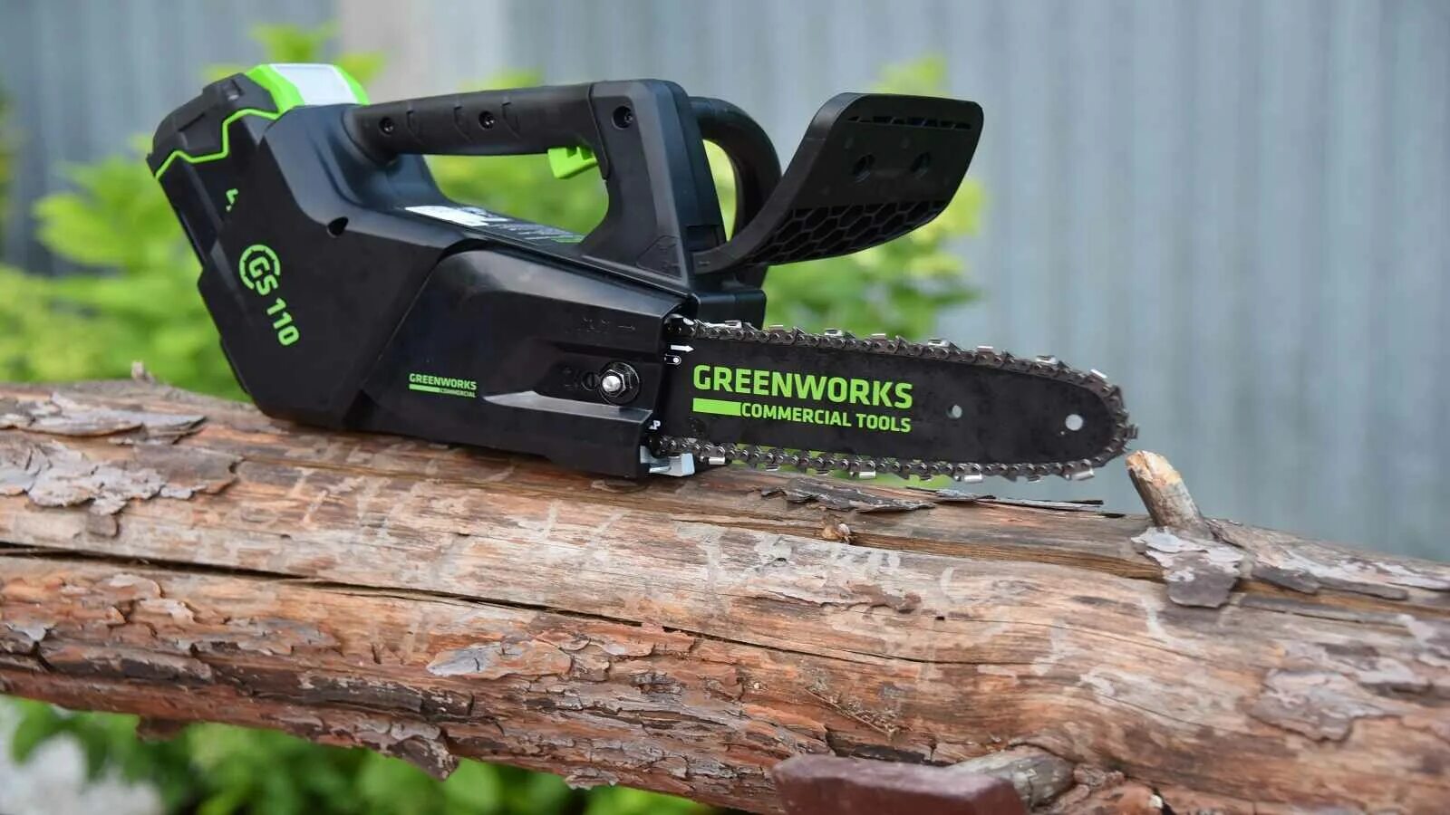 GREENWORKS gd40tcs. Аккумуляторная цепная пила GREENWORKS. Пила Гринворкс gd40tcs. GREENWORKS gd40tcs 40v.