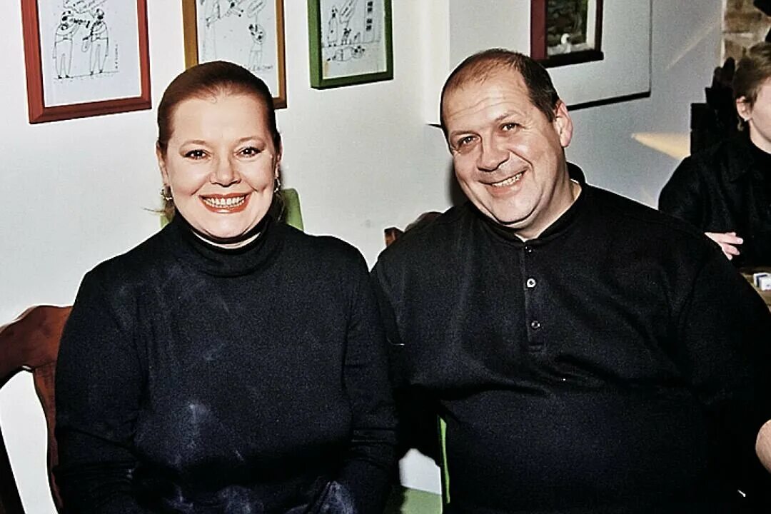 Сенчина биография дети. Муж людмилы сенчиной. Муж людмилы сенчиной. Сенчина биография дети. Мужья сенчиной людмилы фото.