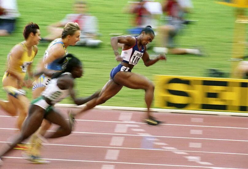 Кросс тренировка бег. Легкая атлетика в лесу. Women's 100m and 100m Hurdles 2023. Field Race track. Field run