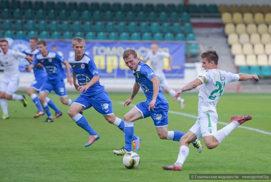 Логотип фк днепр могилев. Фк днепр могилев форма. Сайт фк днепр могилев. Сайт фк днепр могилев. Могилёв беларусь днепр.