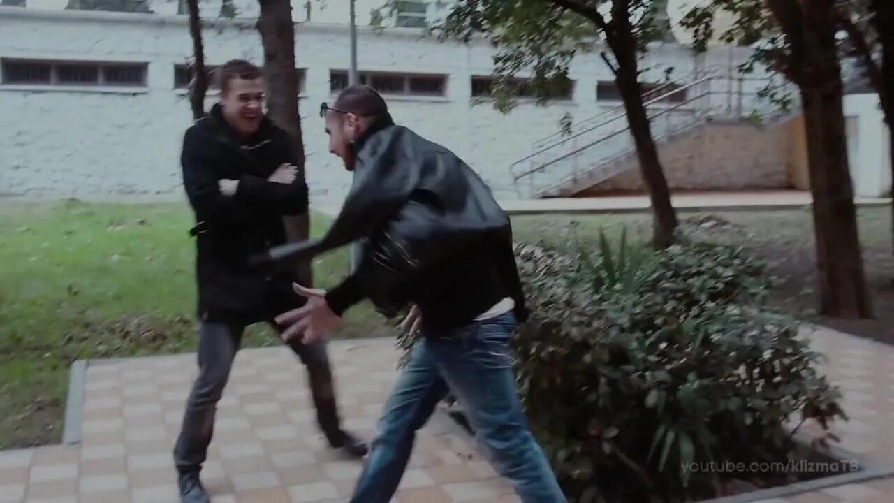 Где каха и серго. Каха и серго. каха шаинидзе. каха бруклин.