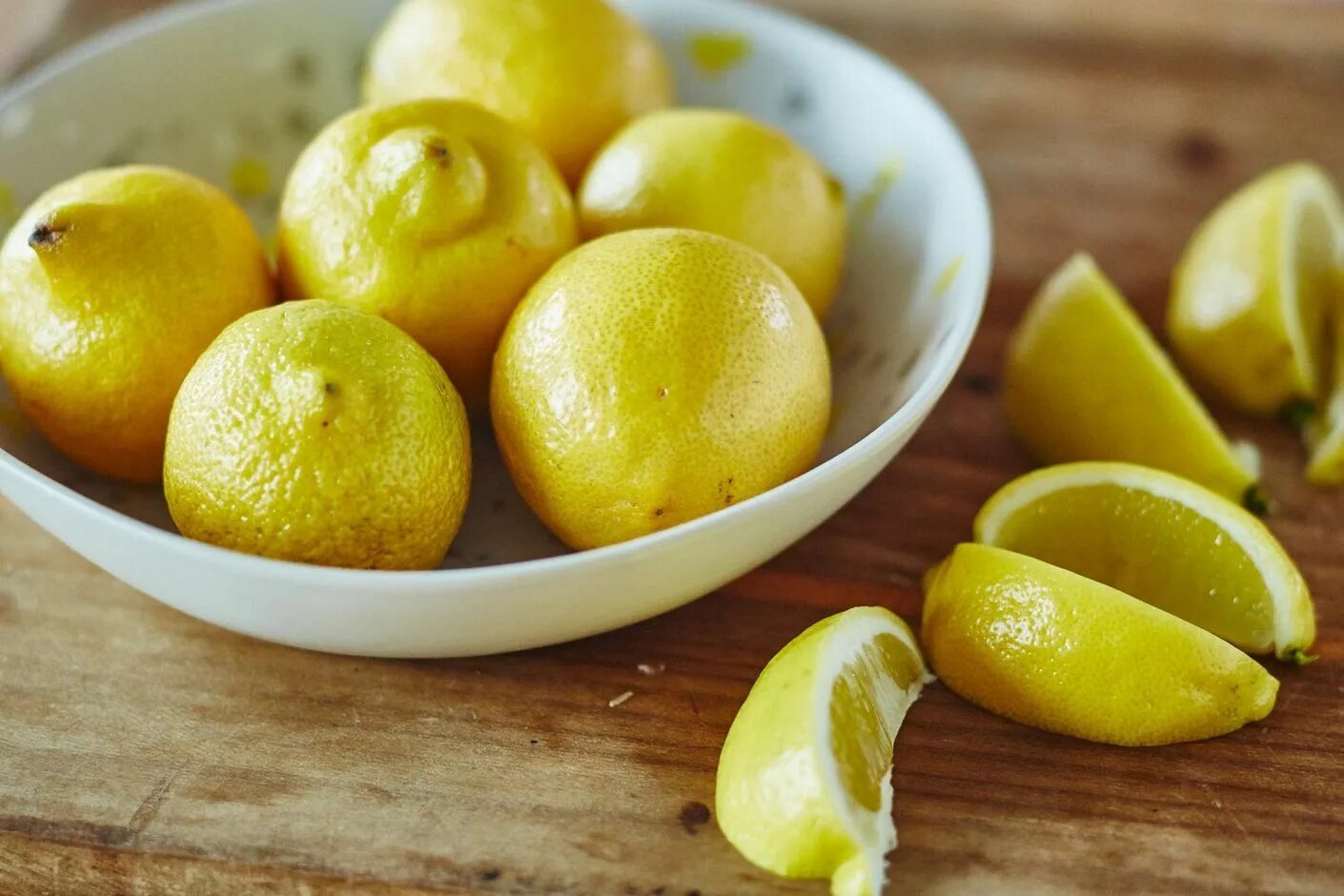 Sweet lemon. Лимон. Лимон картинка. Лимон на столе. Лимон Фреш.