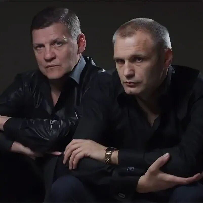 Солист группы пятилетка. Группа пятилетка. пятилетка тобольский конвой. группа пятилетка фото.