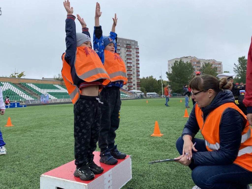Чир спорт обнинск квант. Школа 10 обнинск. Лыжня ангарска 2022. Лыжная гонка пермь. Спортивная школа.