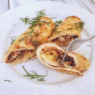 Блинчики с грибами и яйцом