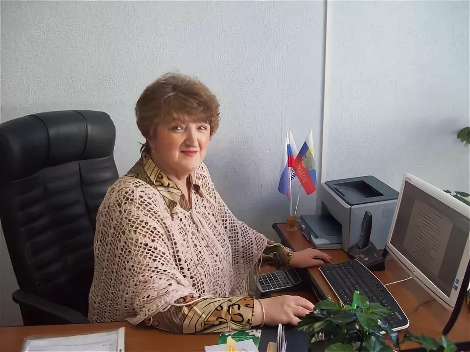 Школа 6 южно-сахалинск директор. Директор школы 6 калининград. 6 школа северодвинск. 6 школа выборг. Директор 6 школы северодвинск.