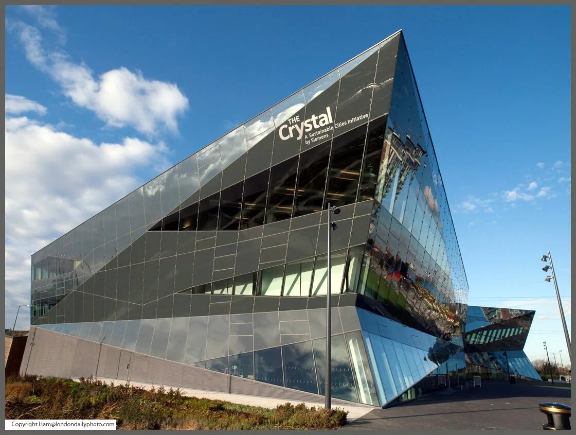 Сделай центр. Комплекс crystal лондон. комплекс кристалл (the cristal) в лондоне (великобритания). центр по развитию городов «кристалл» в лондоне. кристалл, лондон (leed platinum).