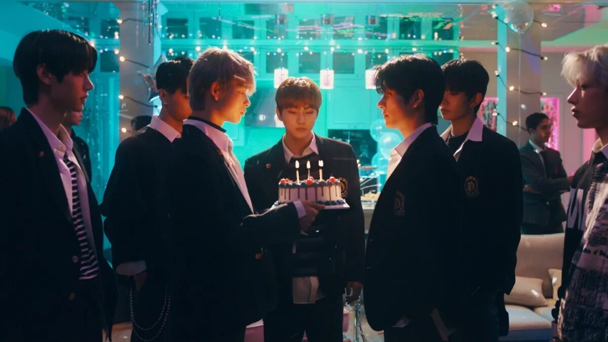 Дранк дазед. Энхайпен drunk dazed клип. Дранк дазед. Drunk dazed enhypen альбом. Энхайпен drunk dazed.