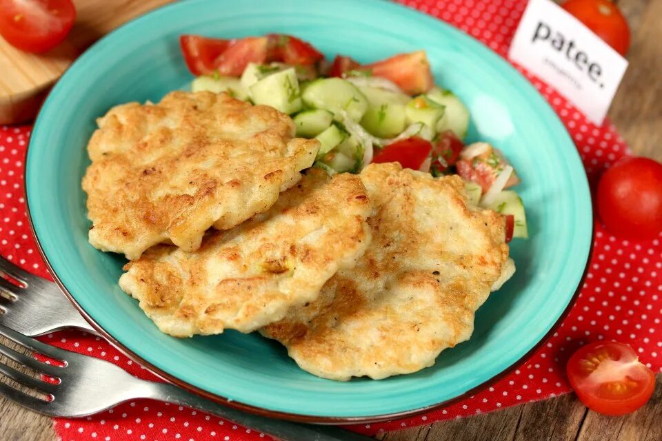 Рубленые котлетки из филе грудки рецепт. Рубленные котлеты калории. котлеты рубленые из курицы калории. котлета куриная рубленая калорийность. калорийность рубленных котлет из куриной грудки.