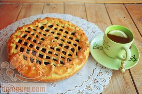 Пирог с сеточкой