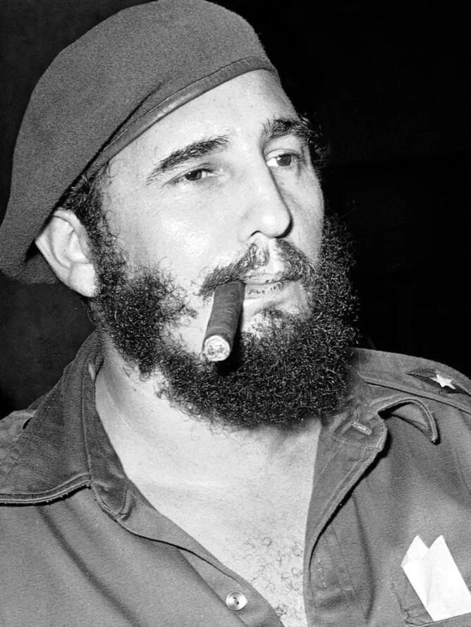 Покушения на фиделя. Кастро в молодости.