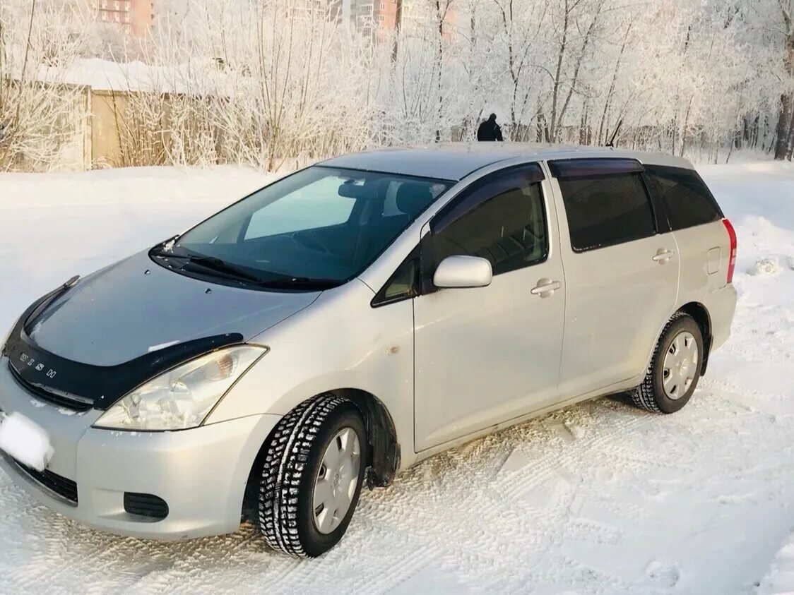 Toyota Wish 2004. Тойота Виш 2004. Тойота Виш 2004 года. Toyota Wish 2004 года.