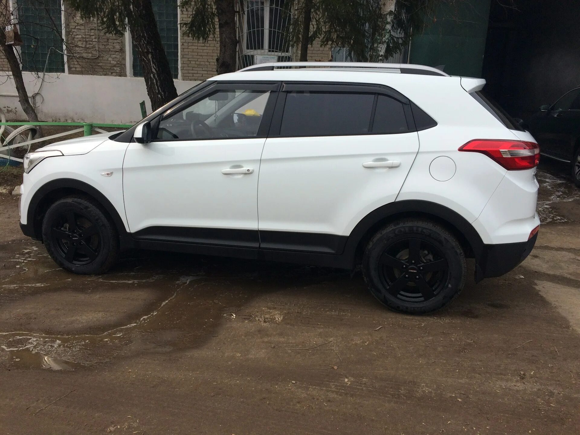 Колеса на hyundai creta. Колеса Hyundai Creta r16. Hyundai Creta r20. Hyundai Creta (16-). R16 на Хендай Крета.