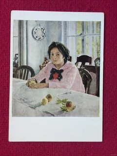 Девочка с персиками стол