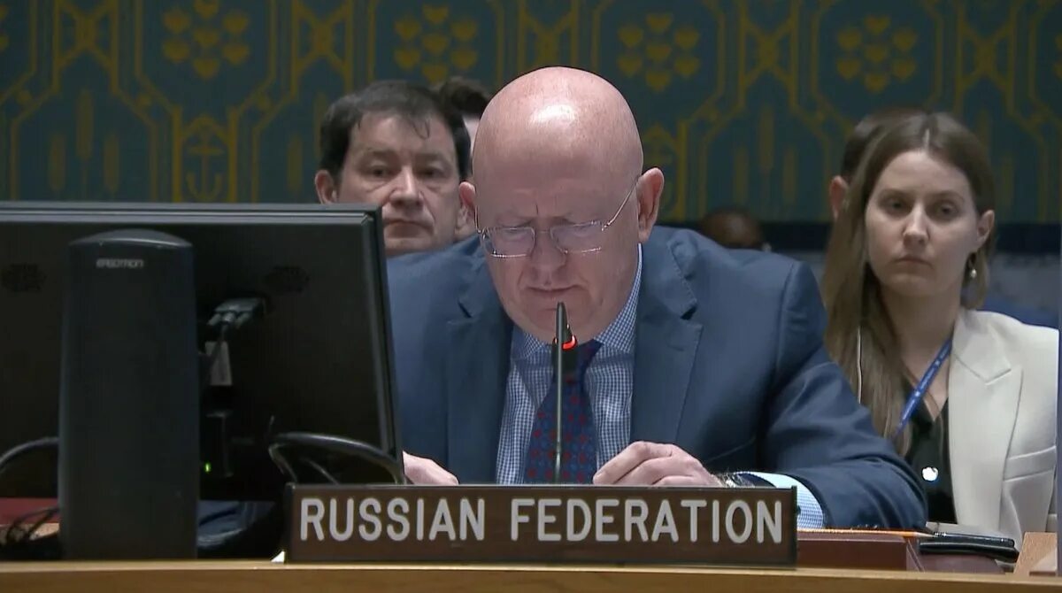 Выступление небензя. Небензя. постпред россии при оон василий небензя. российская делегация в оон небензя. небензя фак на заседании оон.