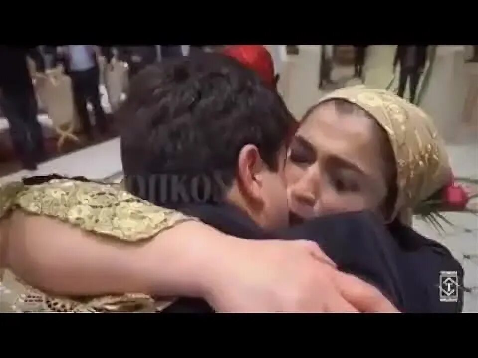 Арус точики. Куси девушка. Куси девушка. Керри хушру. Куси руси.