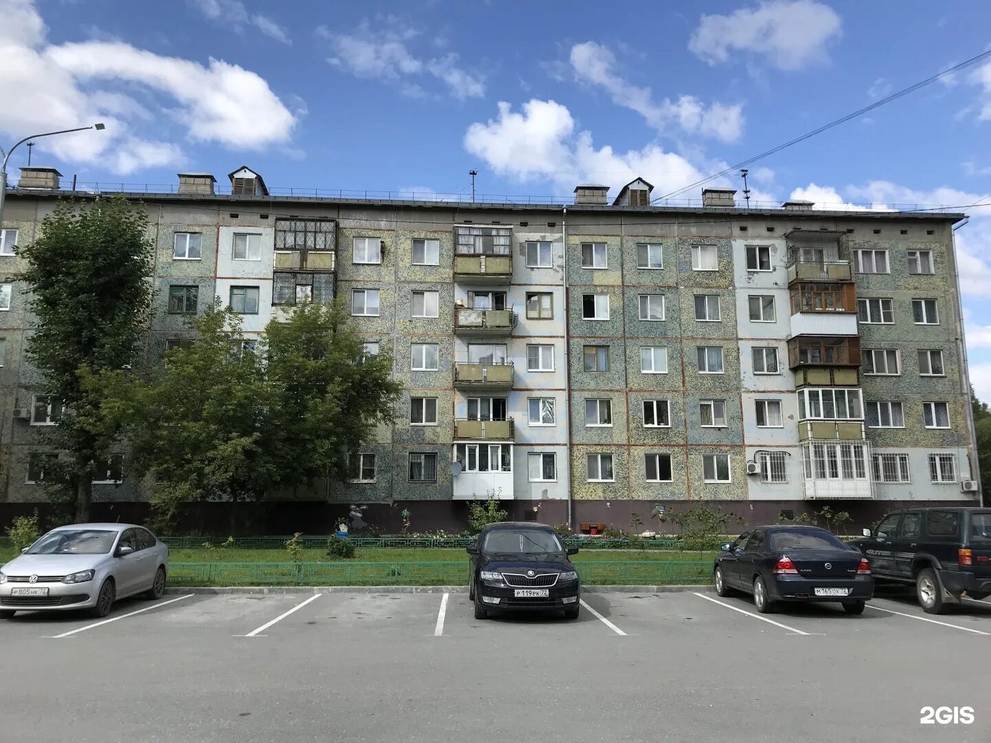 Г. Пермякова 84к3 тюмень. Автозаводская 24. Пермякова 79 тюмень. Тюмень улица пермякова 72 корп 2 champion.