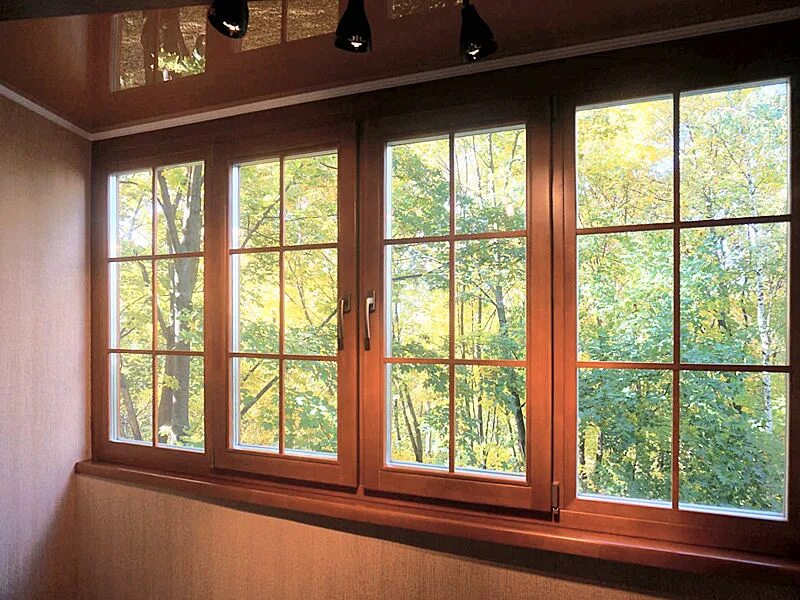 Купить окна в гомеле. Деревянные окна. Пластиковое окно. Деревянные окна со стеклопакетами. Окна с ламинацией под дерево.