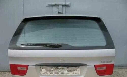 Bmw x7 дверь задка. Крышка багажника бмв х5m. Bmw x5 e53 крышка багажника. Крышка багажника бмв х5 е70. F15 крышка багажника.