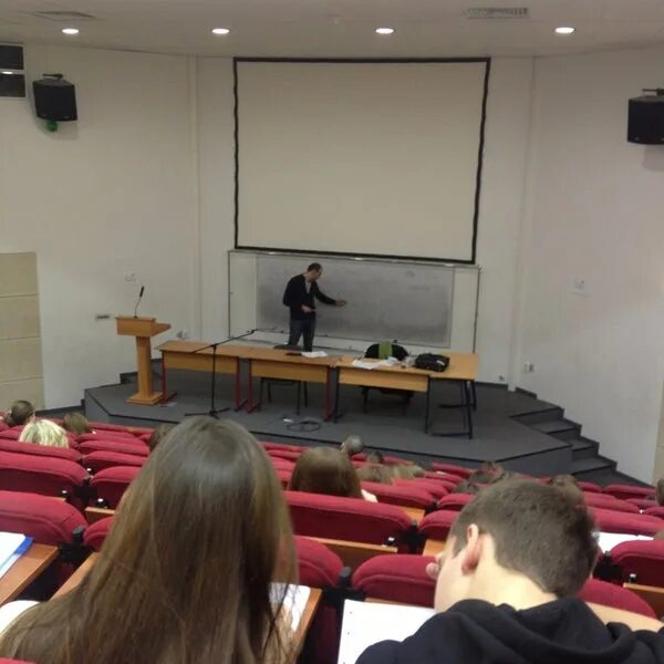 Ранхигс аудитории. Большой актовый зал ранхигс 1 корпус. Ранхигс актовый зал москва. Лекционная аудитория ранхигс. Актовый зал ранхигс юго-западная.