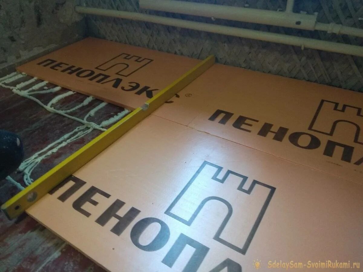 Пеноплекс утеплить пол снизу. Пеноплекс на деревянный пол. утеплить пол пеноплексом в деревянном доме. утеплить деревянный пол пеноплексом. утепление полов пеноплексом в частном доме.