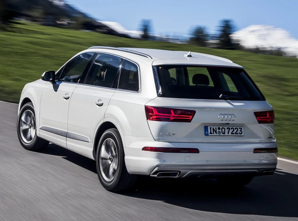 Ауди q7. Ауди ку 7 новый. Audi q7 2 поколение. Sq 7 2015. Ауди ку 7 2019.